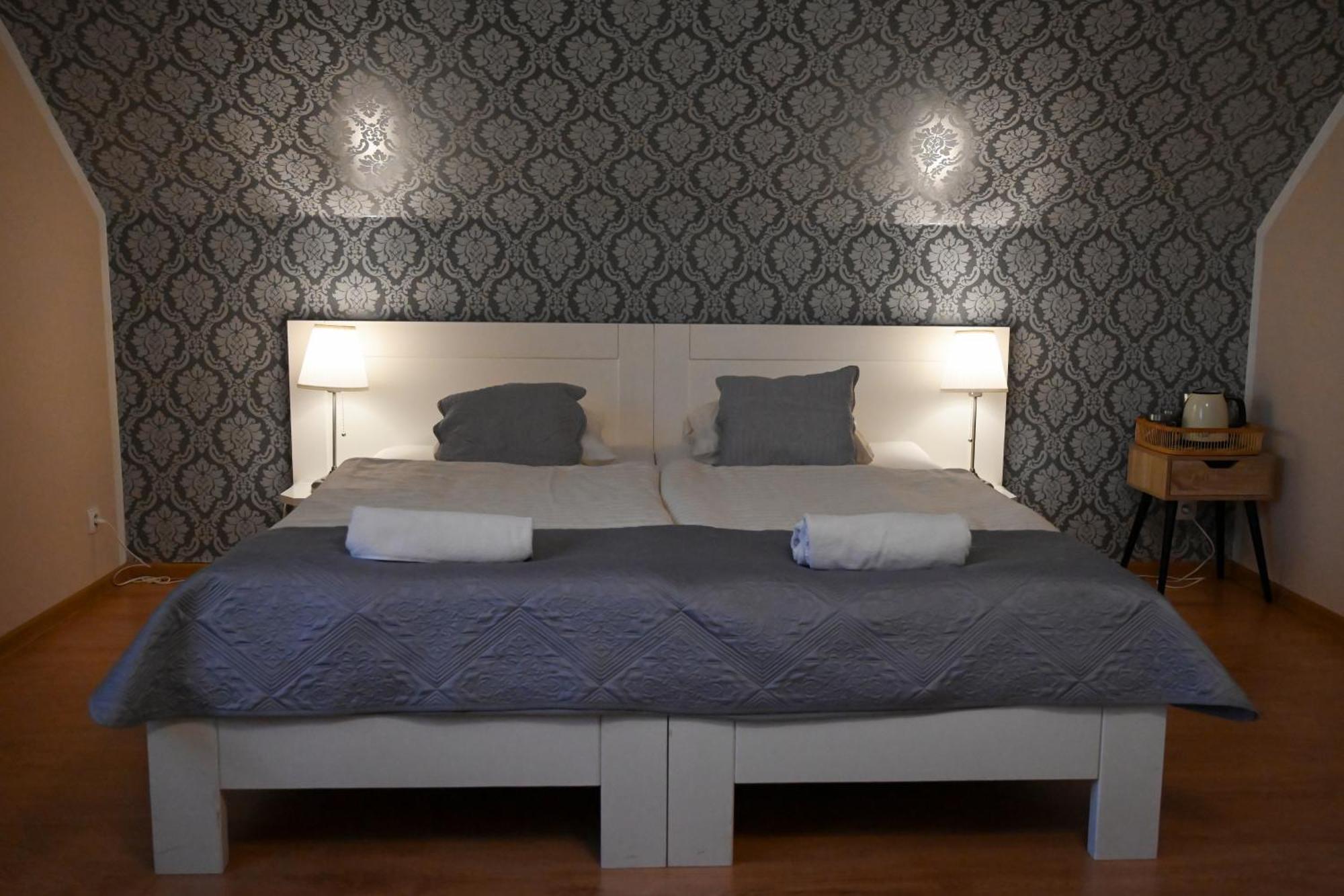 Agro Nad Stawem Villa Zukowo Bagian luar foto
