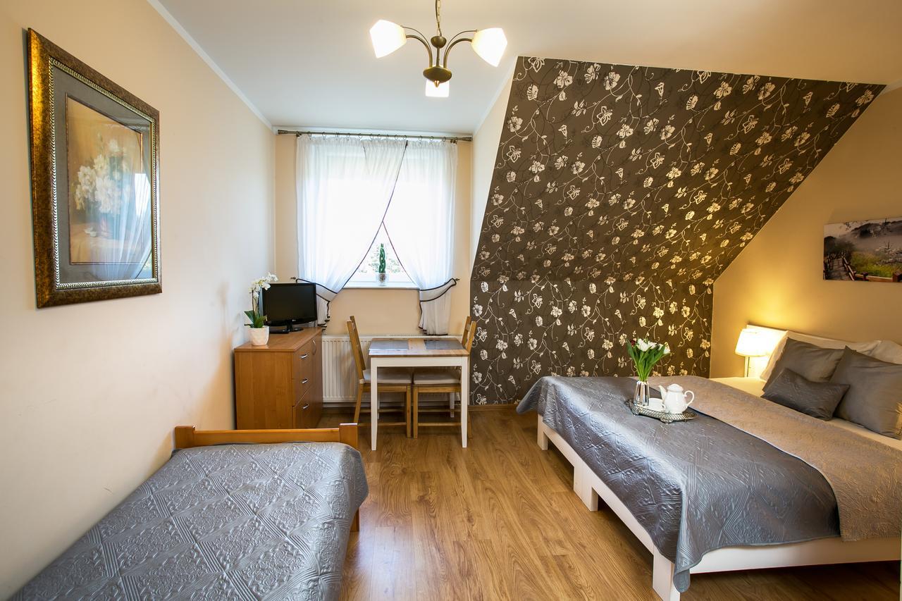 Agro Nad Stawem Villa Zukowo Bagian luar foto