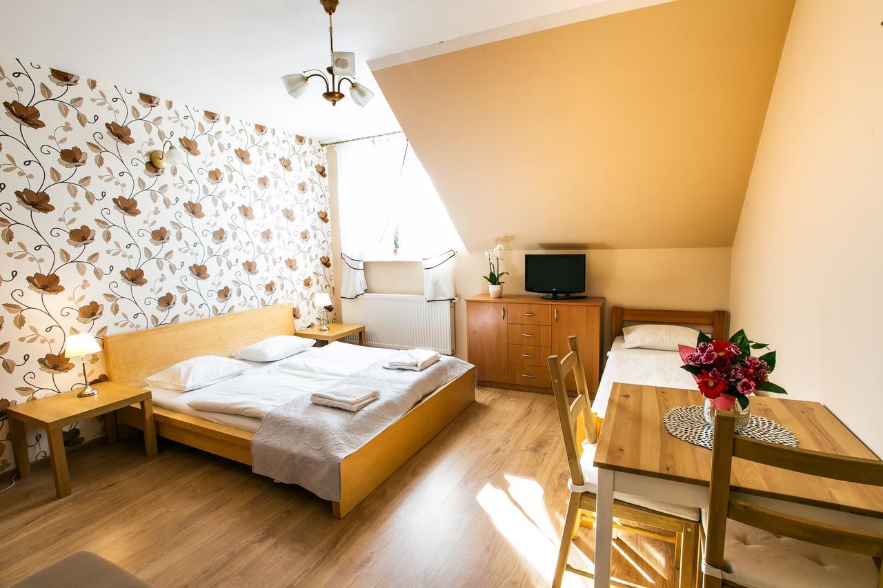 Agro Nad Stawem Villa Zukowo Bagian luar foto
