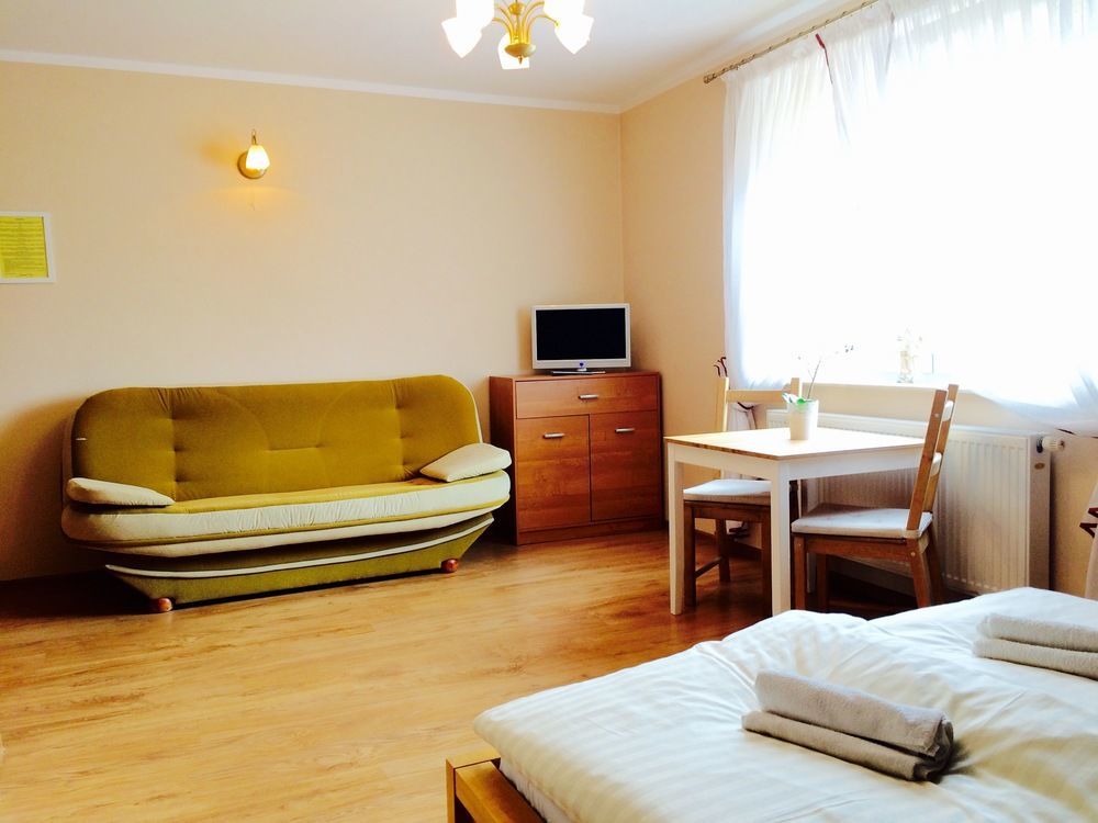Agro Nad Stawem Villa Zukowo Bagian luar foto