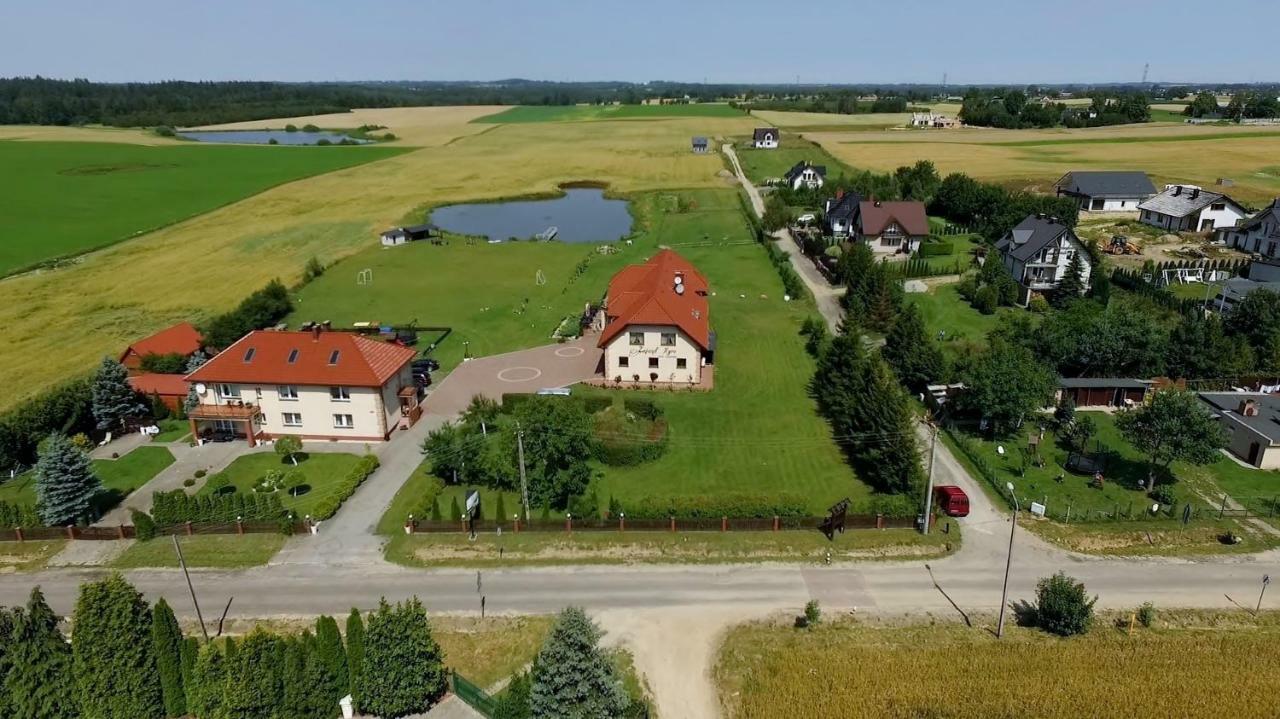 Agro Nad Stawem Villa Zukowo Bagian luar foto
