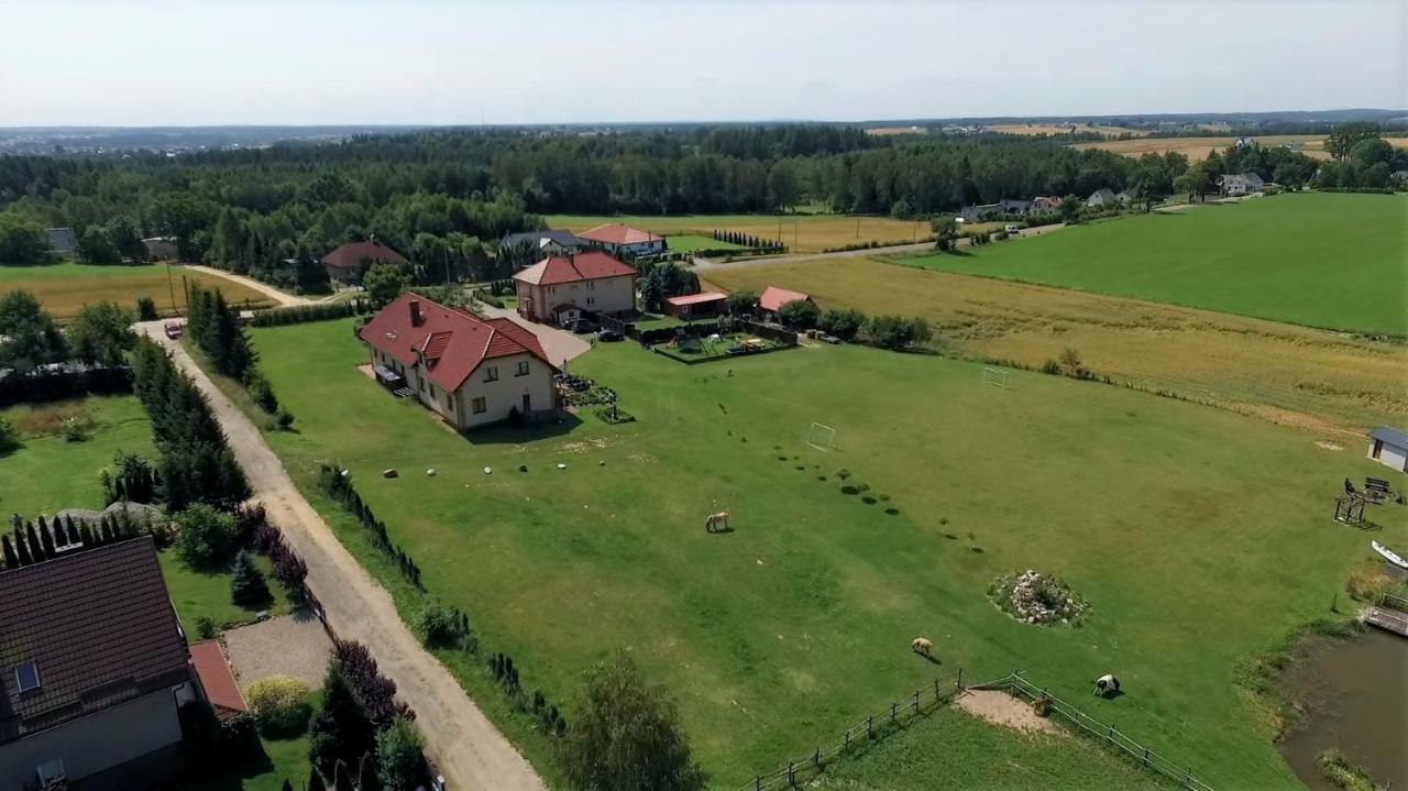 Agro Nad Stawem Villa Zukowo Bagian luar foto